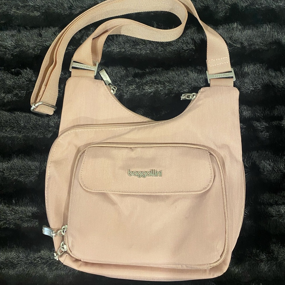 Baggallini Pink Crossbody Bag